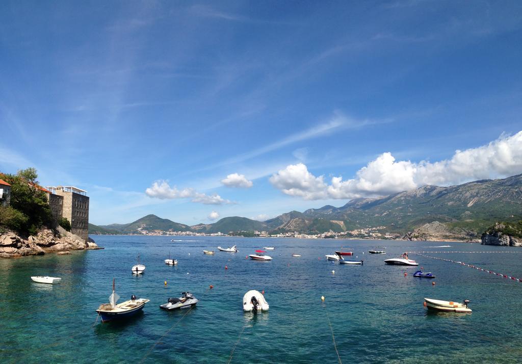 Apartments Vila Andja Sveti Stefan Esterno foto